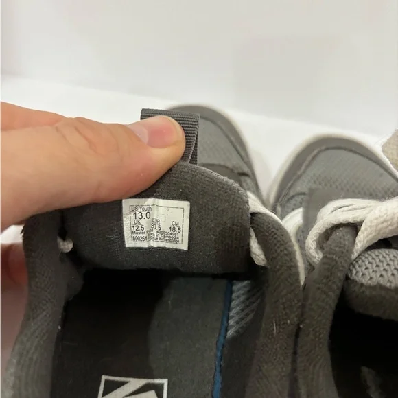 Vans Kids UltraRange size 13 - Picture 6 of 9